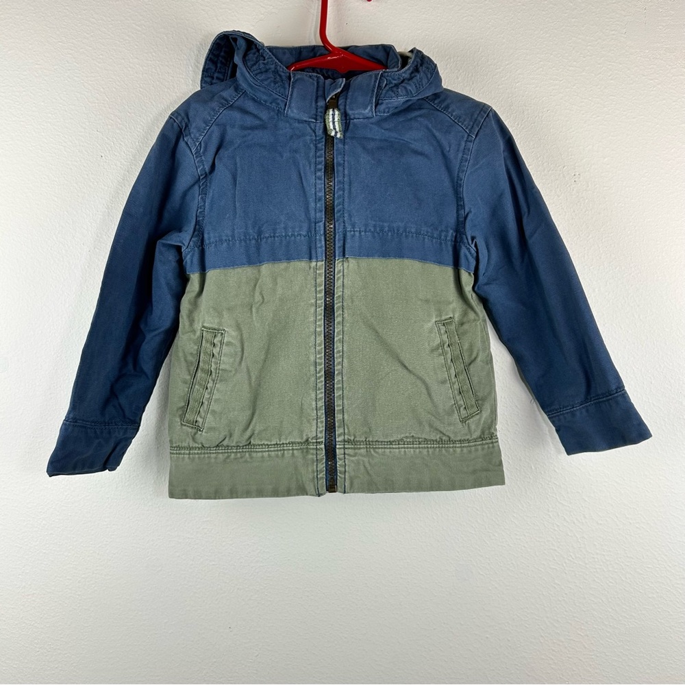 OshKosh Jacket with Detachable Hood. Size 4T.
